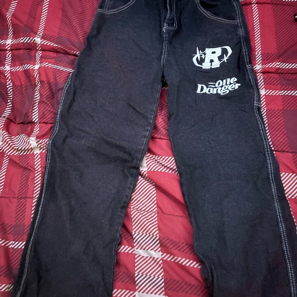 Black Graphic Jeans